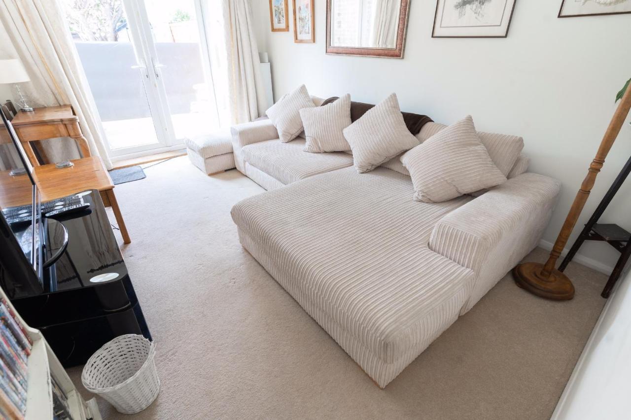 Kingsway Apartment *